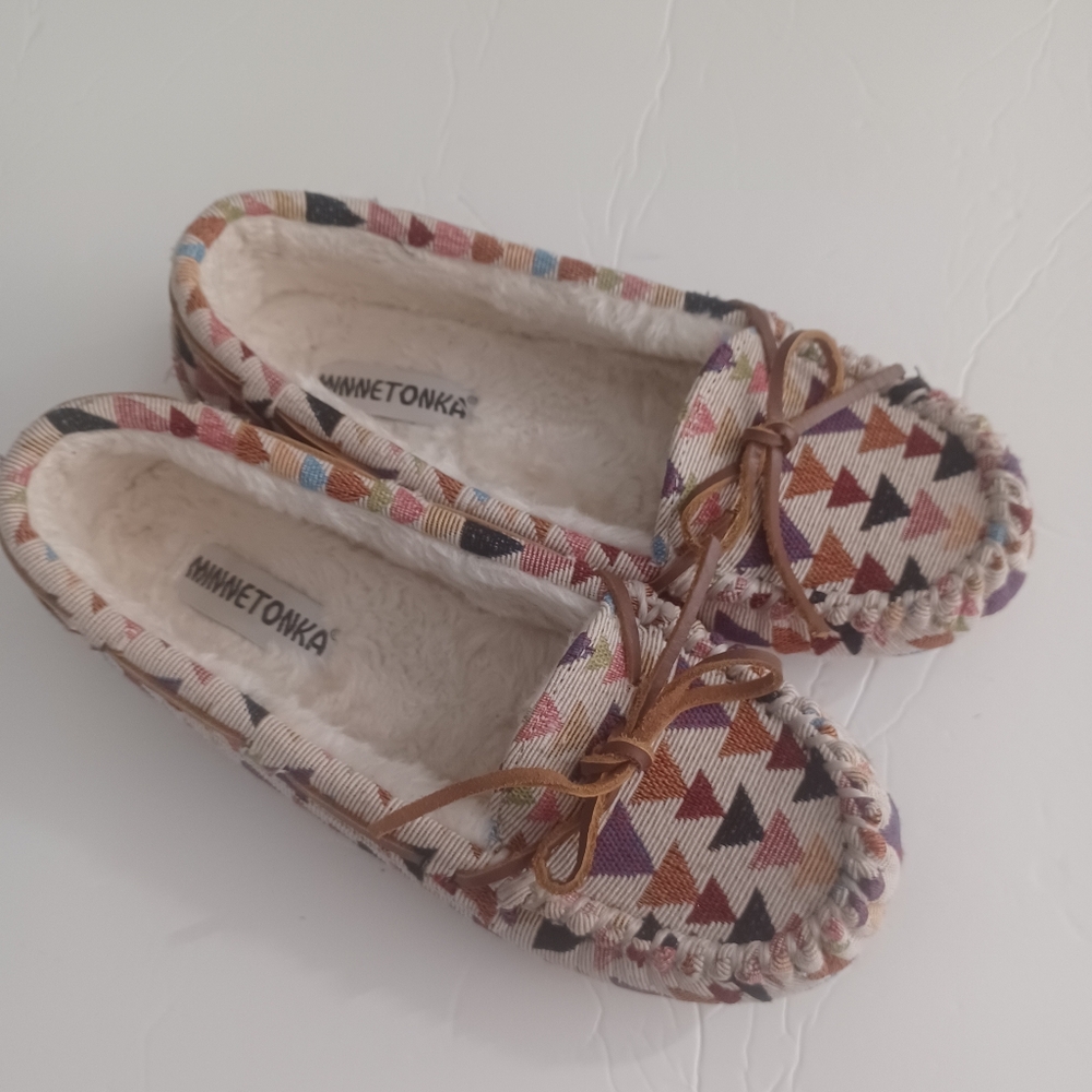 Minnetonka Colorful Moccasins